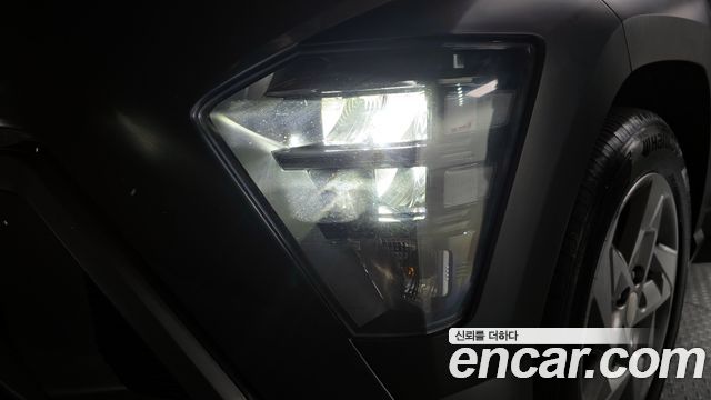 Hyundai Kona 2023 — photo 8