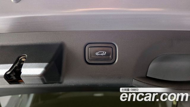 Hyundai Kona 2023 — photo 33