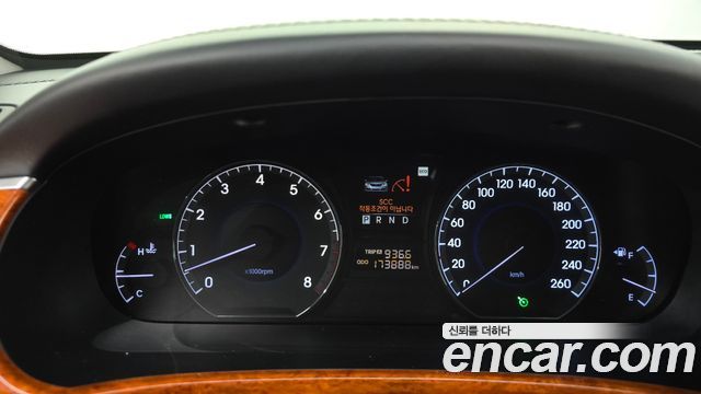 Hyundai Equus 2012 — photo 11