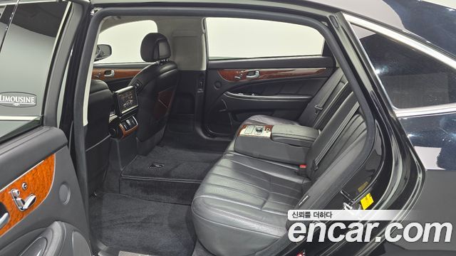 Hyundai Equus 2012 — photo 18