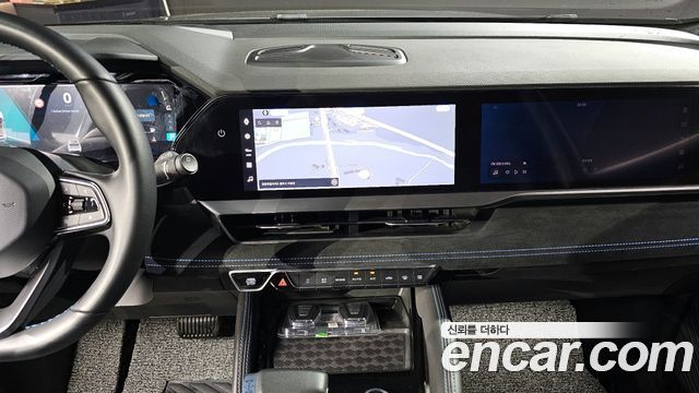 Renault Korea Grand Koleos 2025 — photo 12