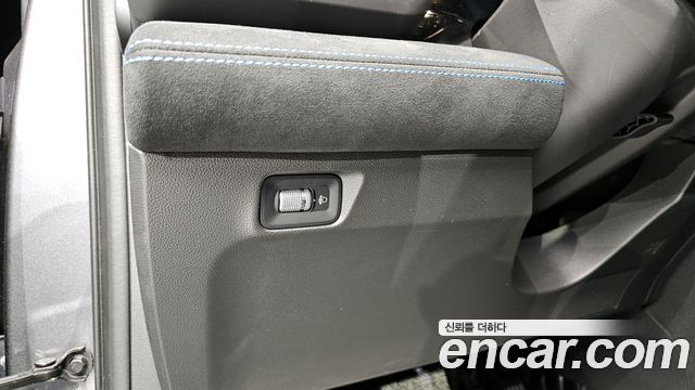 Renault Korea Grand Koleos 2025 — photo 20