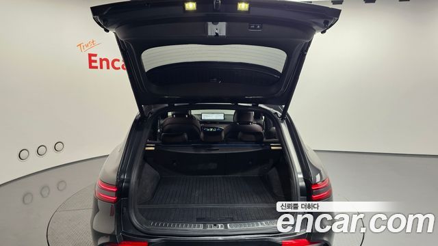 Genesis GV70 2021 — photo 23