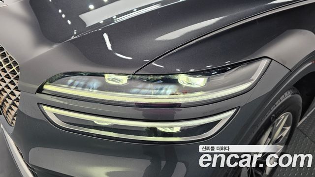 Genesis GV70 2021 — photo 8
