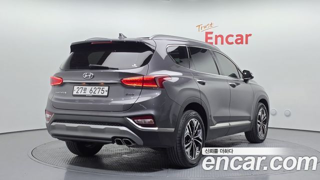Hyundai Santafe 2019 — photo 2