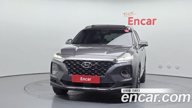 Hyundai Santafe 2019 — photo 3