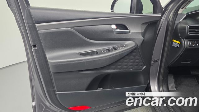 Hyundai Santafe 2019 — photo 14