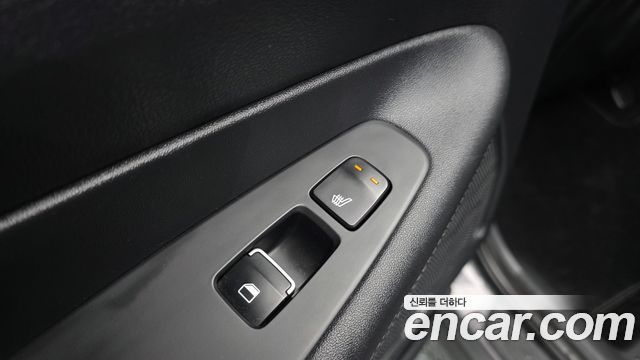 Hyundai Santafe 2019 — photo 28