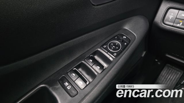 Hyundai Santafe 2019 — photo 29