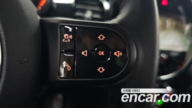 Mini Cooper 2022 — photo 28