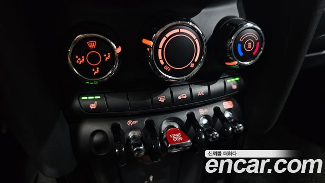 Mini Cooper 2022 — photo 29