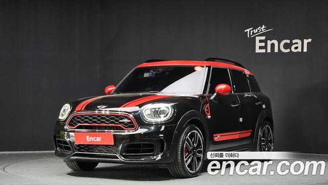 Mini Countryman 2018 — photo 1