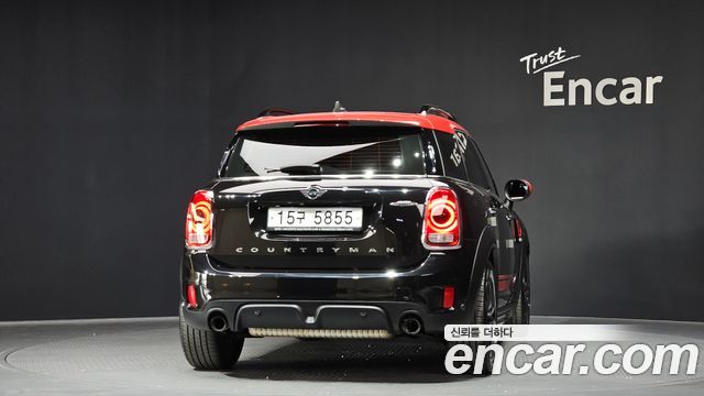Mini Countryman 2018 — photo 4
