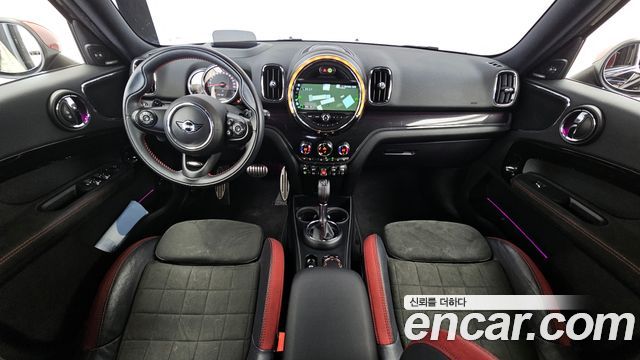Mini Countryman 2018 — photo 10