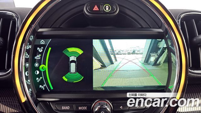 Mini Countryman 2018 — photo 21