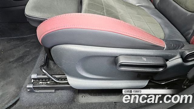 Mini Countryman 2018 — photo 32