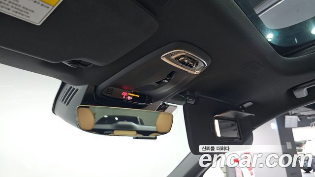 Volvo XC90 2017 — photo 28