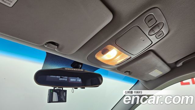 Kia Canival 2009 — photo 14