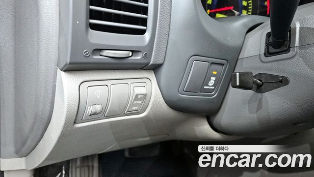 Kia Canival 2009 — photo 16