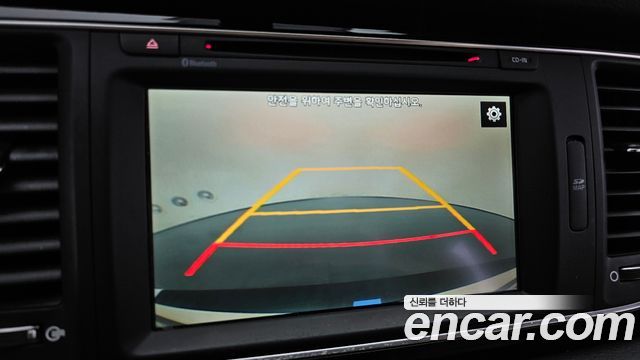 Kia Canival 2015 — photo 15