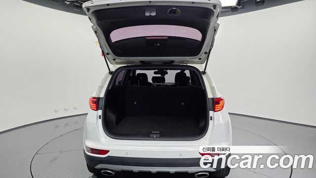 Kia Sportage 2016 — photo 31