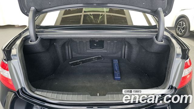 Hyundai Grandeur 2011 — photo 26