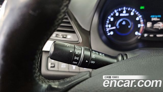 Hyundai Grandeur 2011 — photo 28