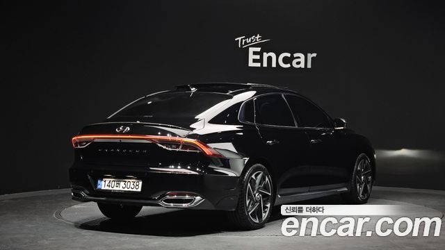 Hyundai Grandeur 2022 — photo 2