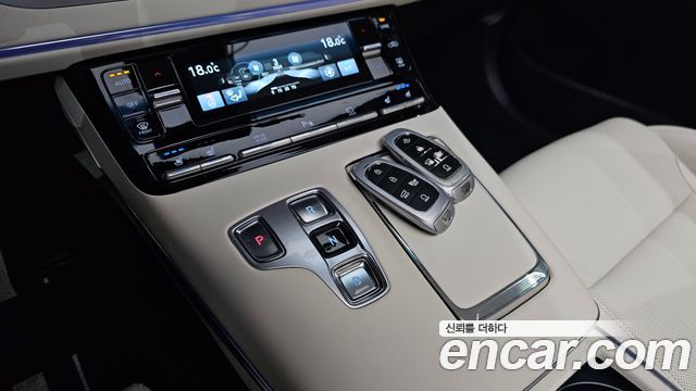 Hyundai Grandeur 2022 — photo 9