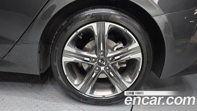 Kia K5 2020 — photo 7
