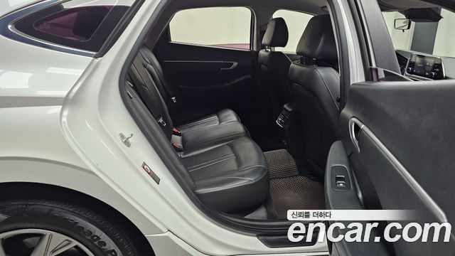 Hyundai Sonata 2020 — photo 12