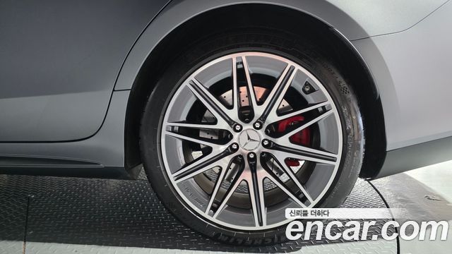 Mercedes-Benz AMG GT 2023 — photo 7