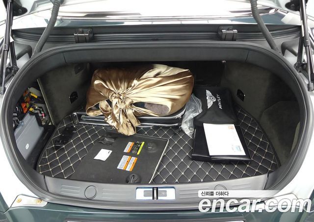 Bentley Continental 2012 — photo 4