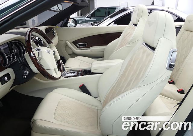 Bentley Continental 2012 — photo 10