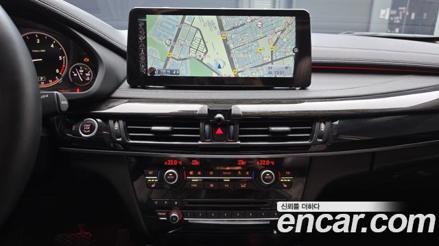 BMW X6 2015 — photo 16