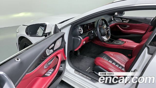 Mercedes-Benz CLS-Class 2022 — photo 13