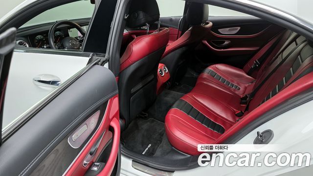 Mercedes-Benz CLS-Class 2022 — photo 18