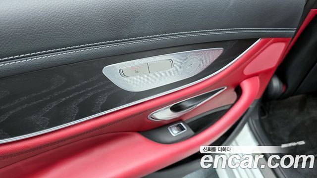 Mercedes-Benz CLS-Class 2022 — photo 26