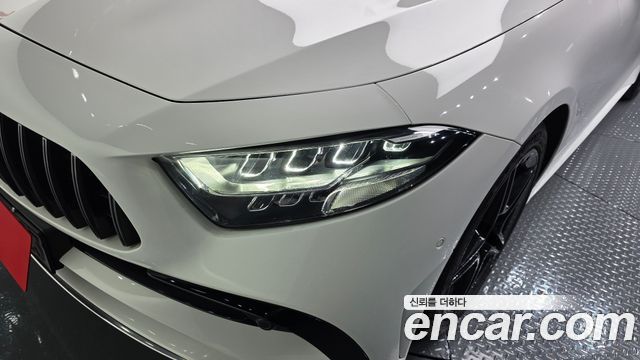 Mercedes-Benz CLS-Class 2022 — photo 8