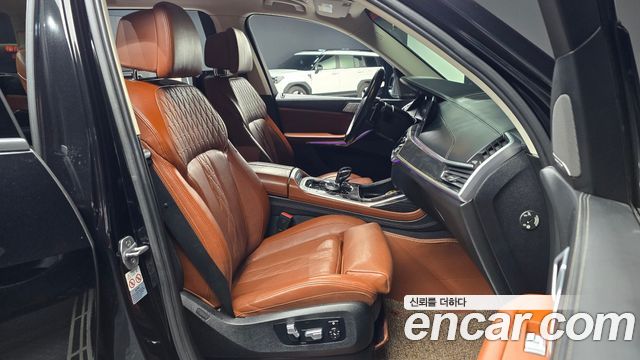 BMW X7 2019 — photo 13