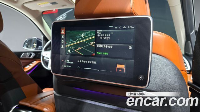BMW X7 2019 — photo 25