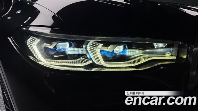 BMW X7 2019 — photo 8