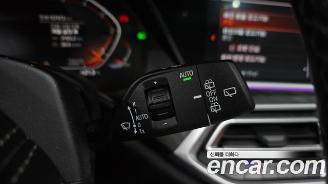 BMW X7 2019 — photo 36