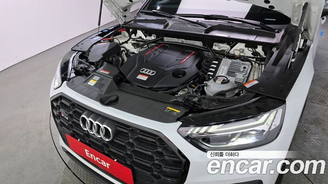 Audi SQ5 2023 — photo 6