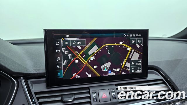 Audi SQ5 2023 — photo 13