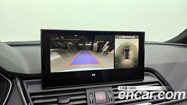 Audi SQ5 2023 — photo 15