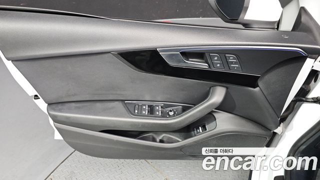 Audi A5 2019 — photo 15