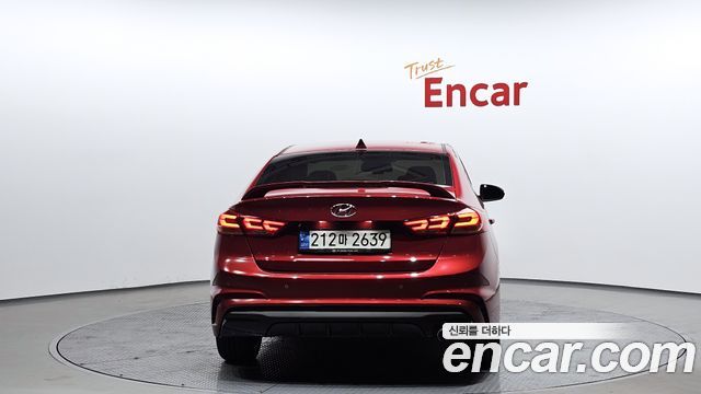 Hyundai AVANTE 2018 — photo 4