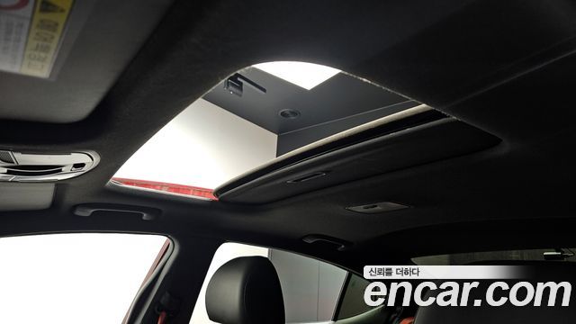 Hyundai AVANTE 2018 — photo 25