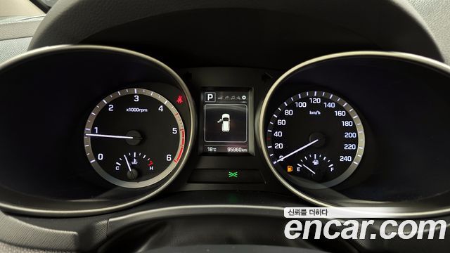 Hyundai Santafe 2016 — photo 8